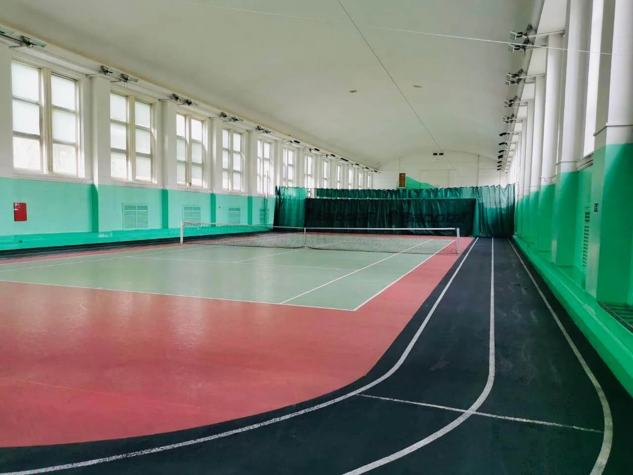 Планета тенниса Лефортово — фотография 1